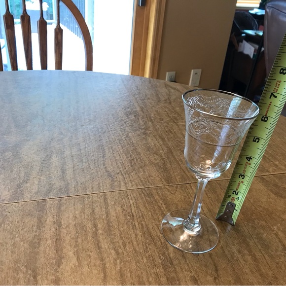 Lenox Vintage Etched Wine Glasses - Fair Lady pattern - set of 3 - Like new - Picture 7 of 7